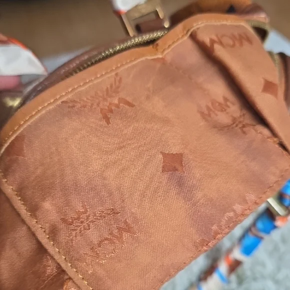 MCM Boston Bag - Picture 11 of 11